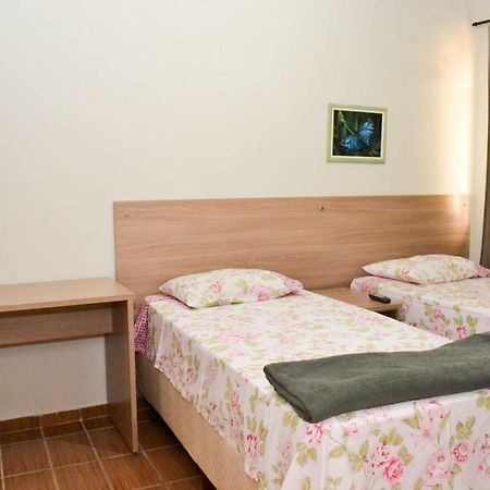 Galeria Hotel Lajinha Екстериор снимка