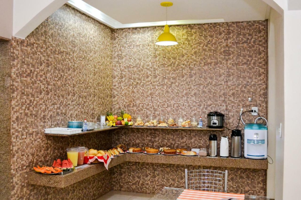 Galeria Hotel Lajinha Екстериор снимка